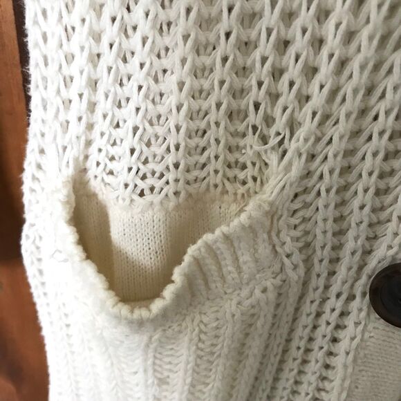 American Eagle Outfitters Chunky Cardigan Women S Ivory Sweater Button Up Pocket - Picture 7 of 7
